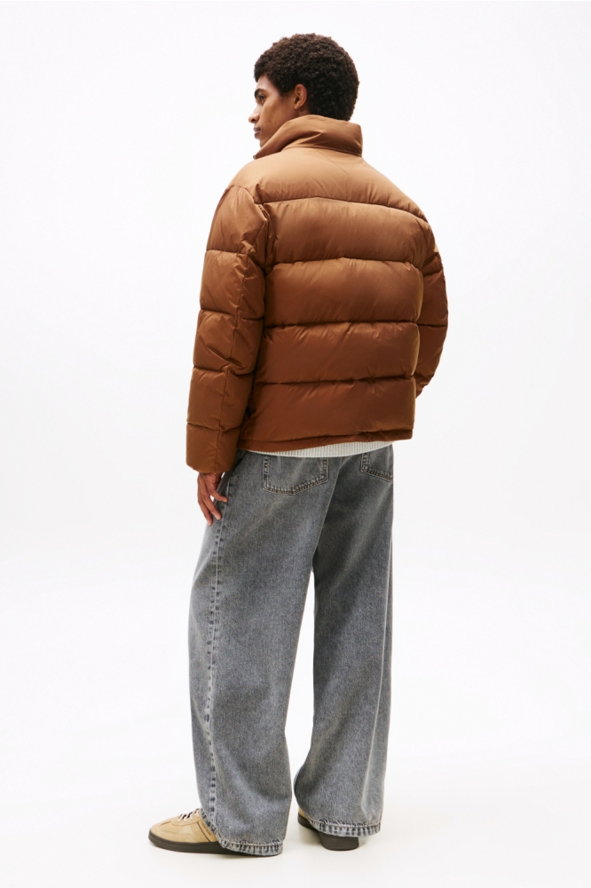 TJM VAIL PUFFER EXT DM0DM22040 GVP PECAN NUT